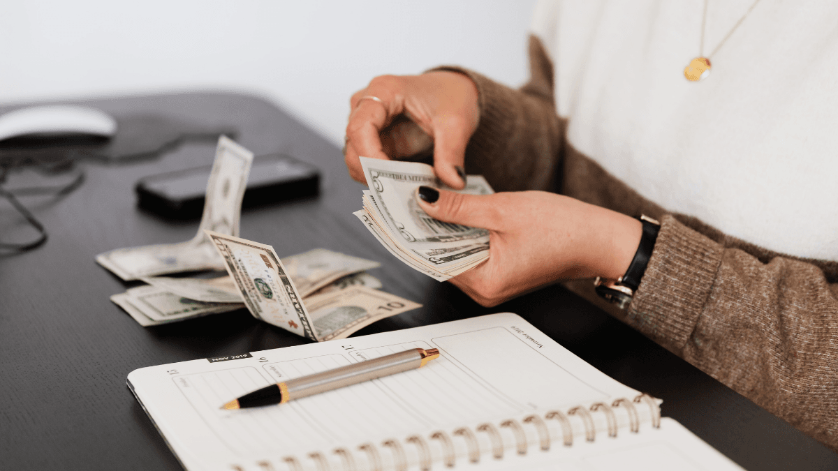 How to Build Better Money Habits with SoFi's Banking Features